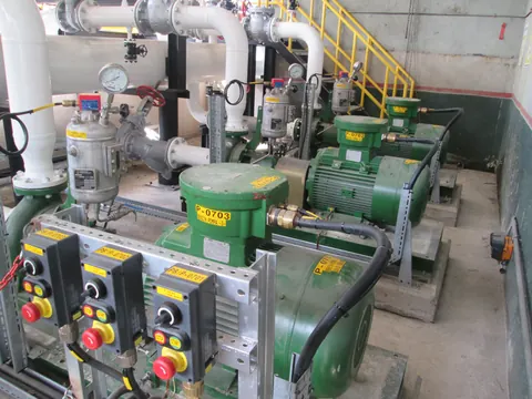 Endüstriyel Elektrik Taahhüt ve Montaj — PetroTek uygulama fotoğrafı 1