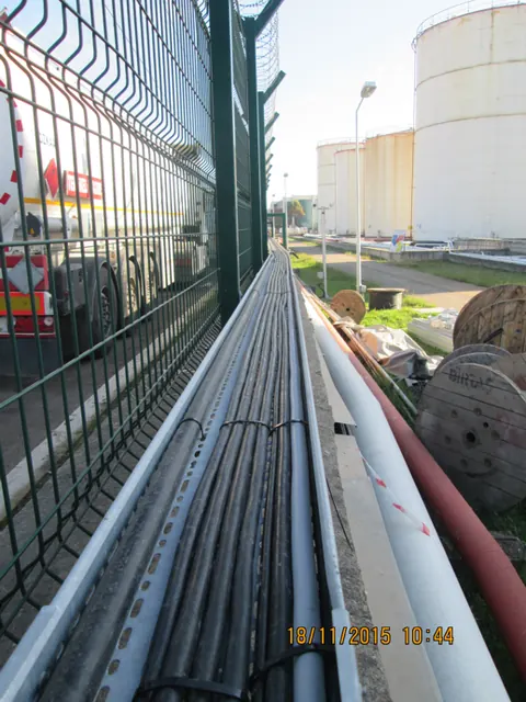 Endüstriyel Elektrik Taahhüt ve Montaj — PetroTek uygulama fotoğrafı 4