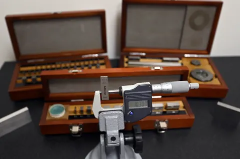 Kalibrasyon ve Test Hizmetleri — PetroTek uygulama fotoğrafı 14
